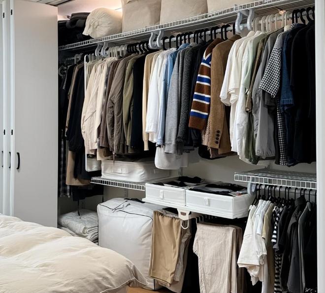 为什么“金属衣柜”网上吹着那么火?现实却很少有人装?