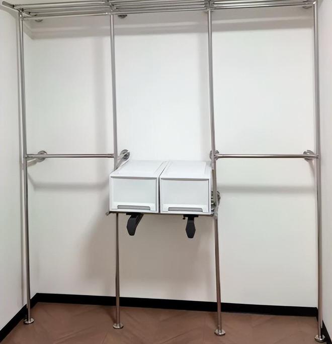 为什么“金属衣柜”网上吹着那么火?现实却很少有人装?