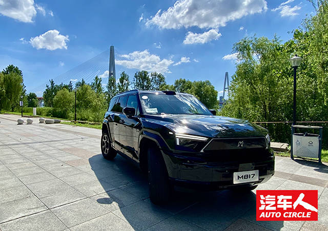 猛士m817为什么这么猛,“醒狮”造型 唤起征战野性