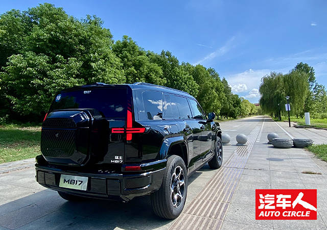 猛士m817为什么这么猛,“醒狮”造型 唤起征战野性