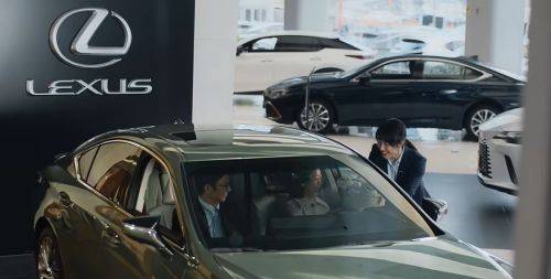 坚守长期主义价值,雷克萨斯涨势破局豪华车寒冬