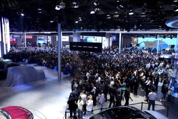 得人心者得车市,星途以高价值脱离低质量内卷,高端化势在必成