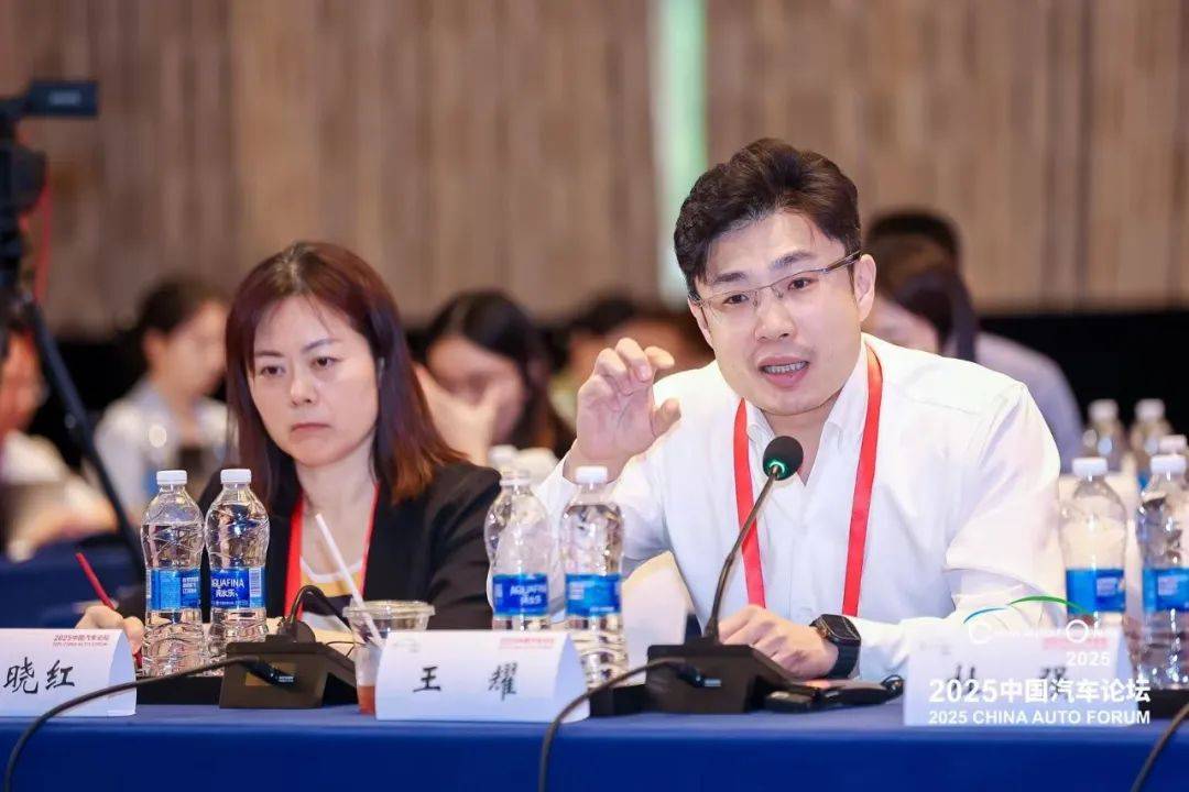 解耦、进化、共生,破解汽车产业技术新难题