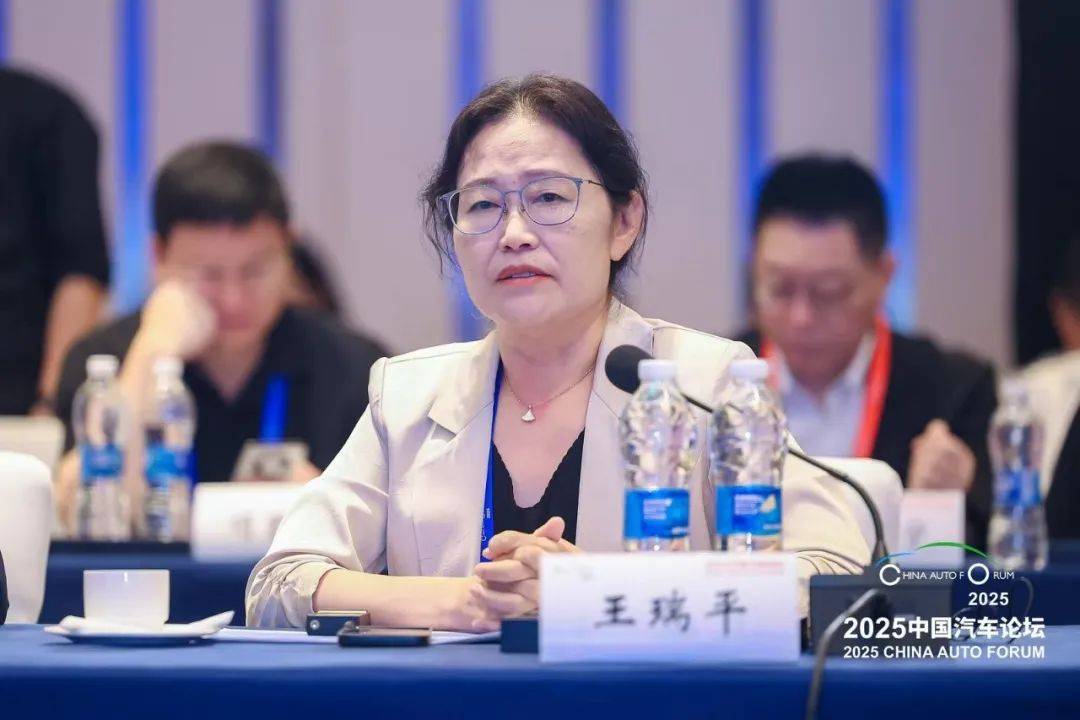 解耦、进化、共生,破解汽车产业技术新难题