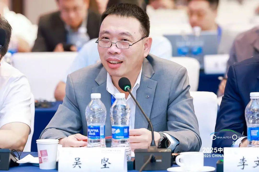 解耦、进化、共生,破解汽车产业技术新难题