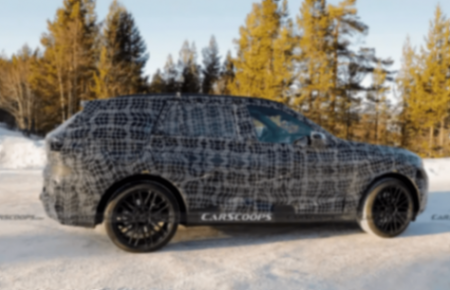 全新宝马x5内饰谍照曝光!配全景显示屏,或2026年发布