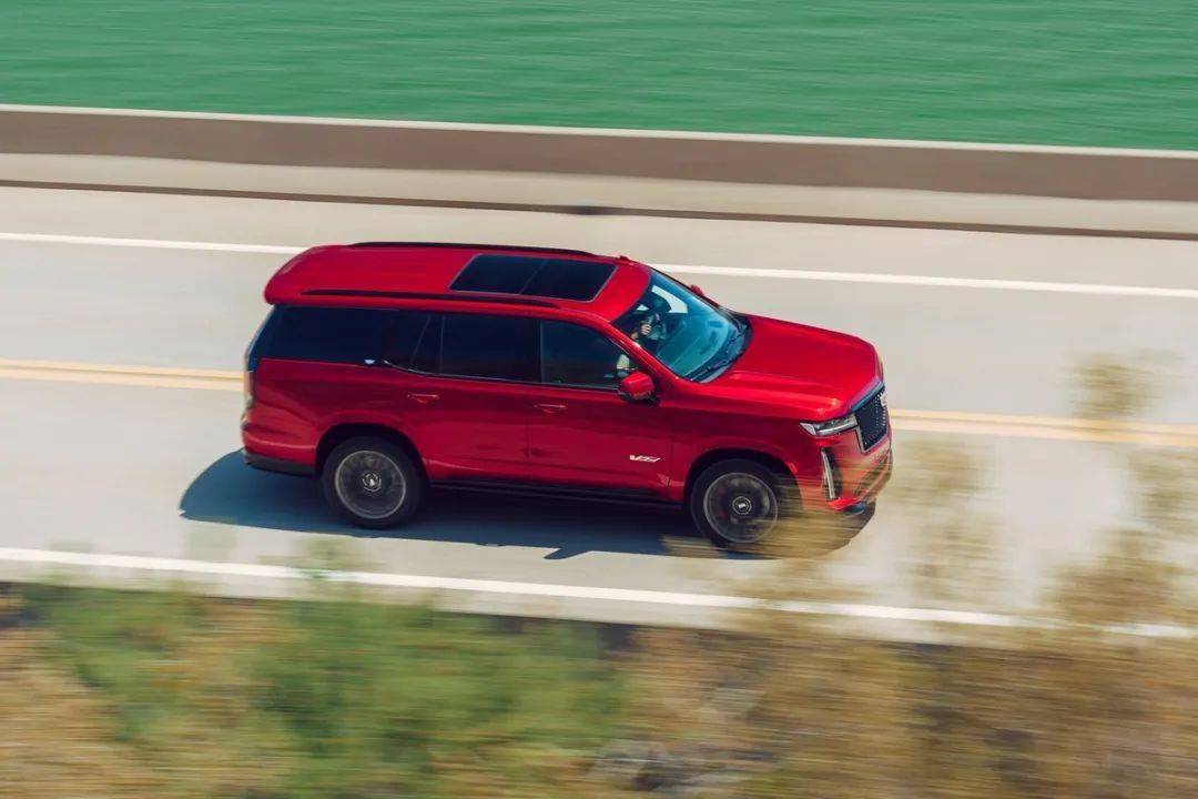 巨无霸suv,凯迪拉克escalade-v模型试玩