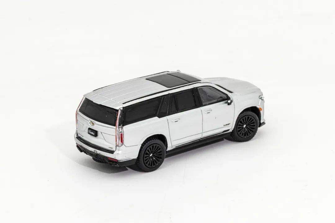 巨无霸suv,凯迪拉克escalade-v模型试玩