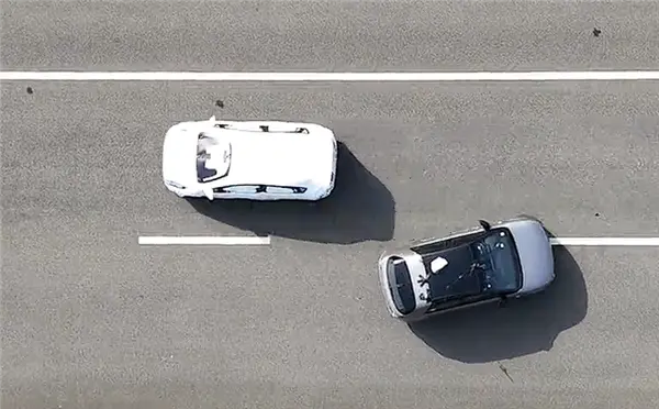 特斯拉model 3中保研测试成绩出炉：还不如12万的蔚来萤火虫