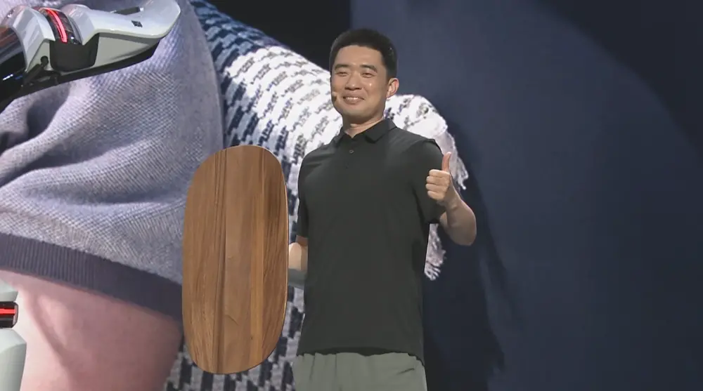 理想i8便宜2.8万开卖!首发vla司机大模型,李想:第一眼看图觉得有点丑 长城高层人事巨震!三大核心品牌换帅,引入新势力背景高管