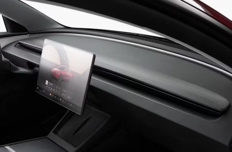 999元，特斯拉为model 3焕新版车型推出“碳纤维仪表台装饰盖板”