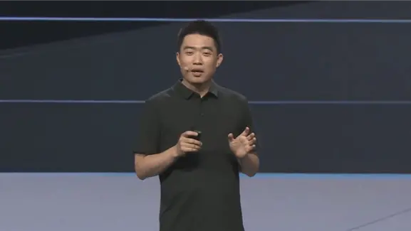 李想：去年mega遭遇汽车史上最大抹黑事件 但我们没任何抱怨