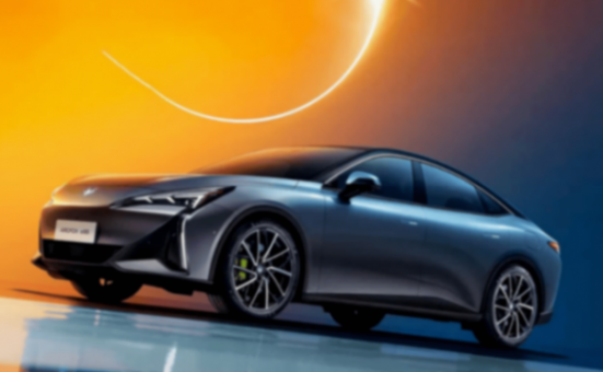 自主5强半年成绩单出炉,哪家车企年终奖稳了?