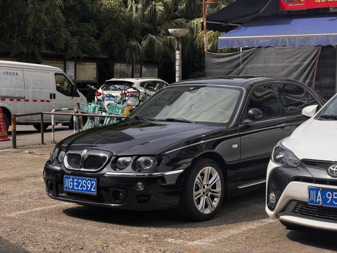 万元轿车闹青藏:mg 7/日产风度/克莱斯勒300c谁会出糗