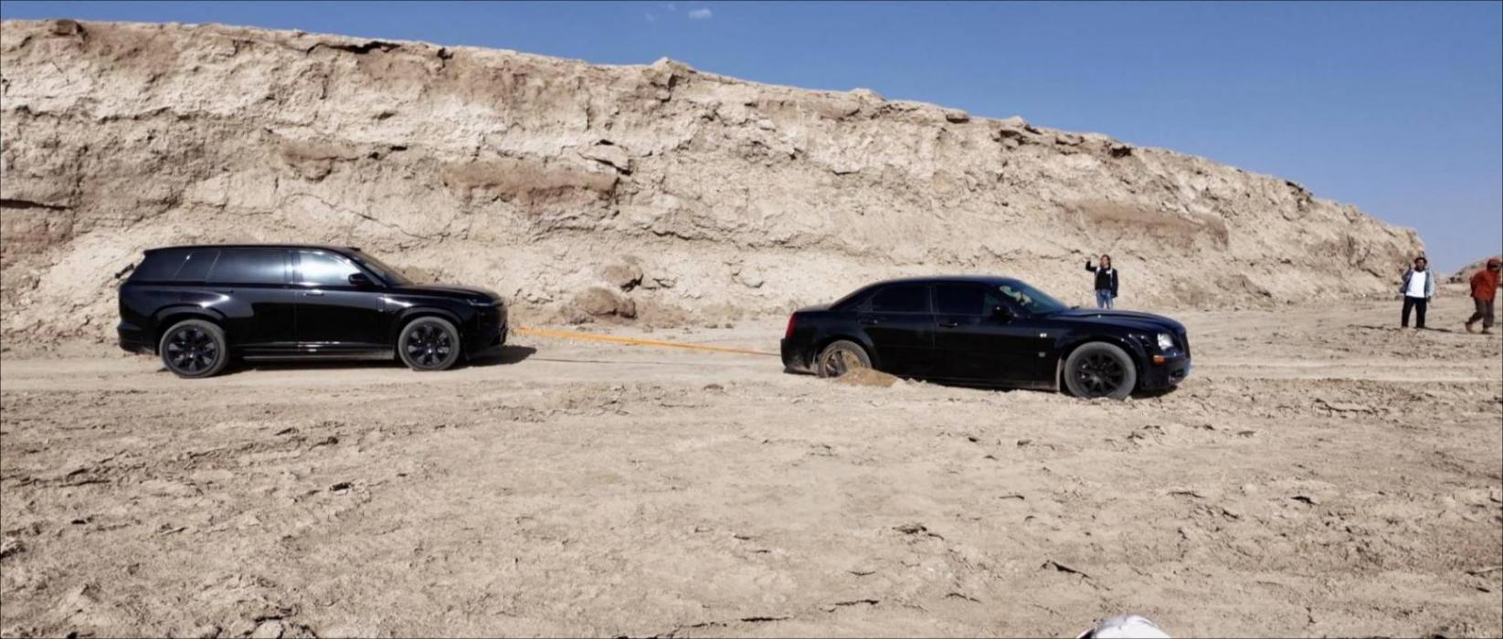 万元轿车闹青藏:mg 7/日产风度/克莱斯勒300c谁会出糗