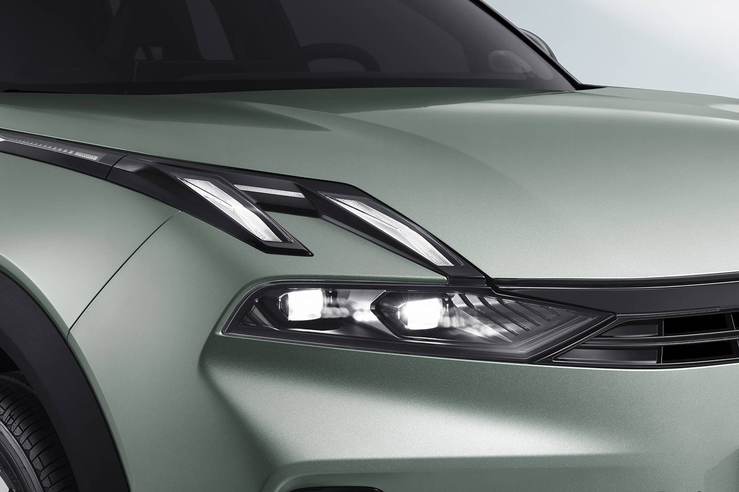 新增森珀绿/升级flyme车机 领克06 relive限时10.76万起