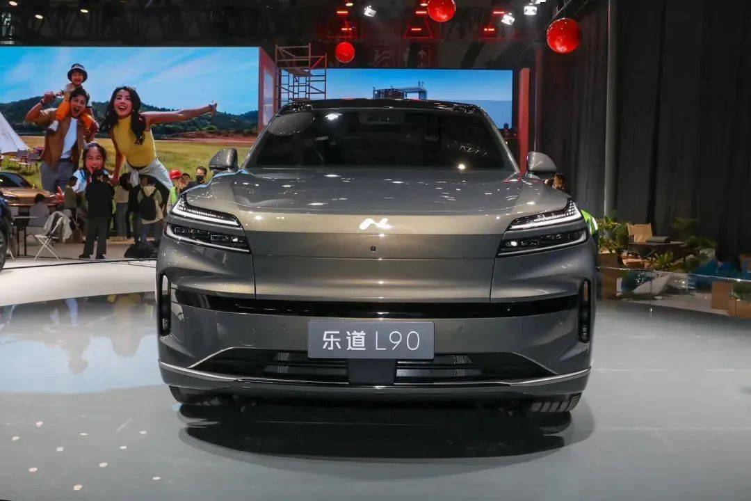 新车卖爆?李斌硬气官宣进入前三