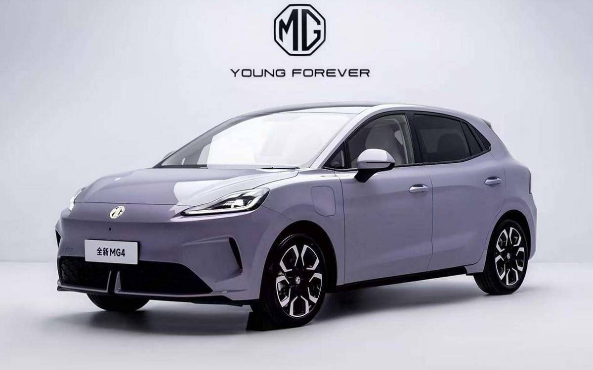 名爵百亿豪掷mg4:半固态电池跳票、丐版配置争议与一场哽咽的“技术秀”