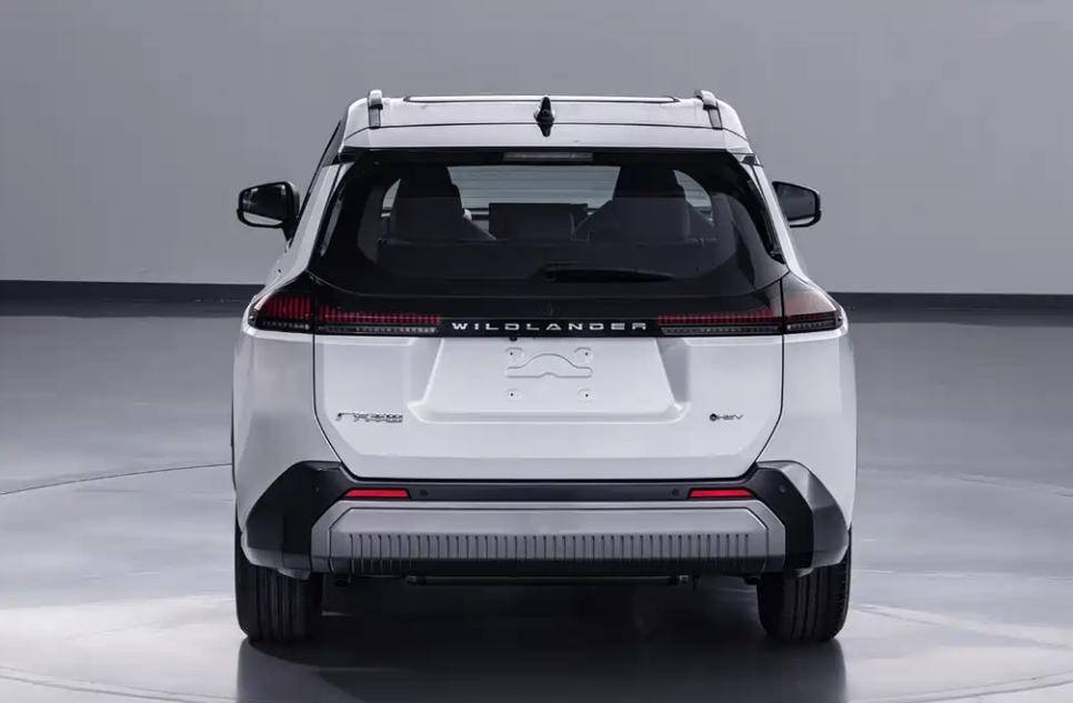 买威兰达的再等等!全新威兰达已申报,外形粗犷、内饰大改