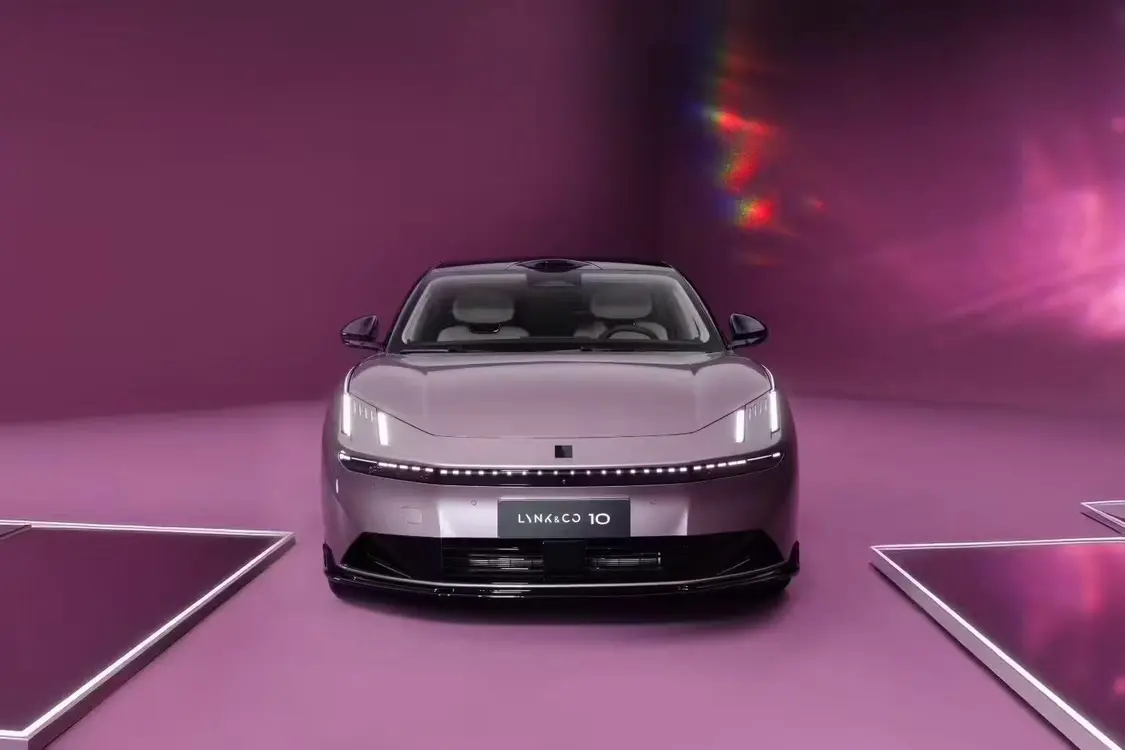 领克10 em-p混动轿车预售:全系四驱,激光雷达,19.2万元起 领克10 em-p混动轿车预售:全系四驱,激光雷达,19.2万元起