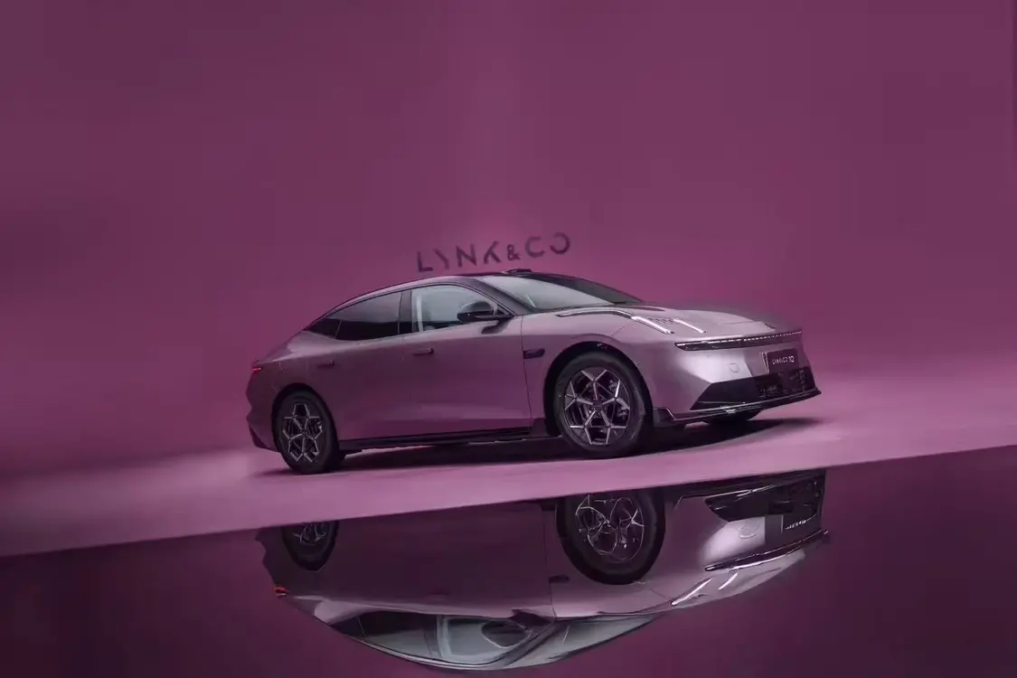 领克10 em-p混动轿车预售:全系四驱,激光雷达,19.2万元起 领克10 em-p混动轿车预售:全系四驱,激光雷达,19.2万元起