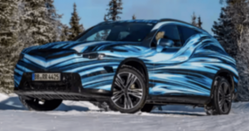 奔驰glc纯电国内谍照,配上空悬,多少钱会买?