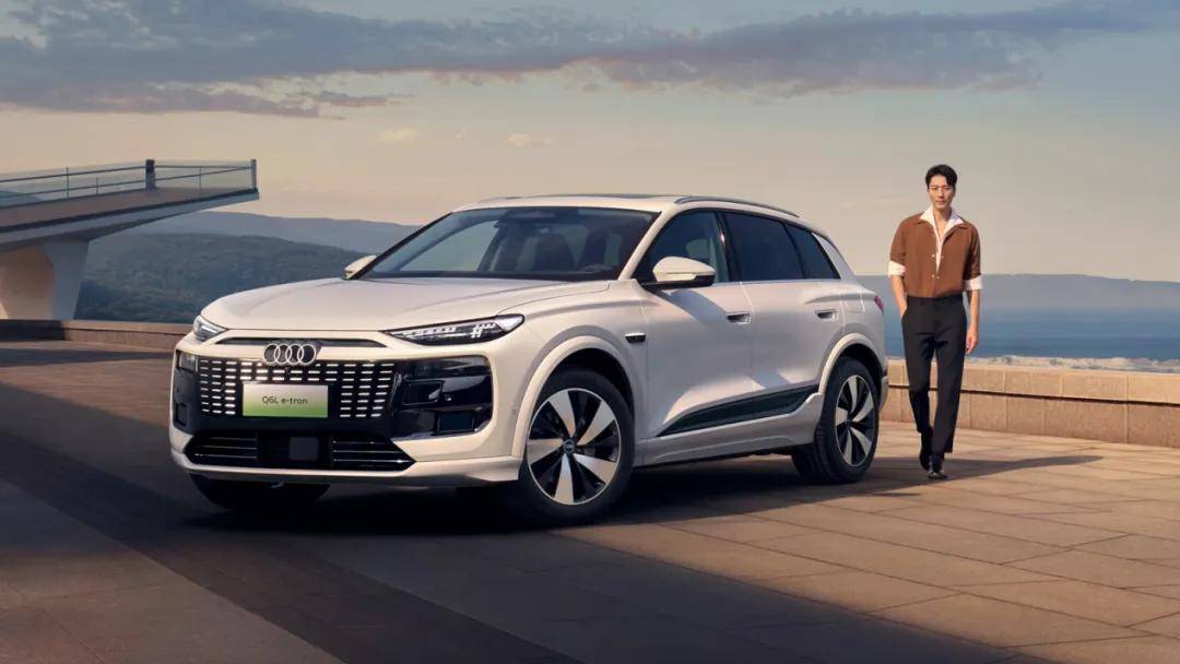 “拆解”一汽奥迪q6l e-tron,纯血四环诠释什么才是真正的豪华!