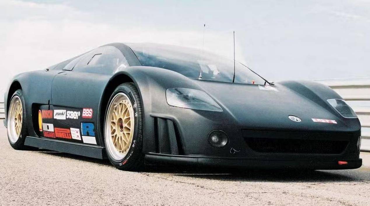 电动车流行24小时耐力测试,大众也曾做过,平均车速322km/h