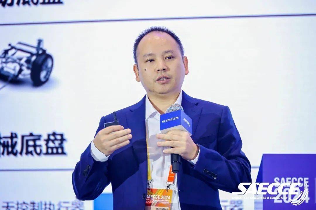 监管出手!“史上最严”辅助驾驶国标立项,未来应如何守住智能汽车的安全底线?