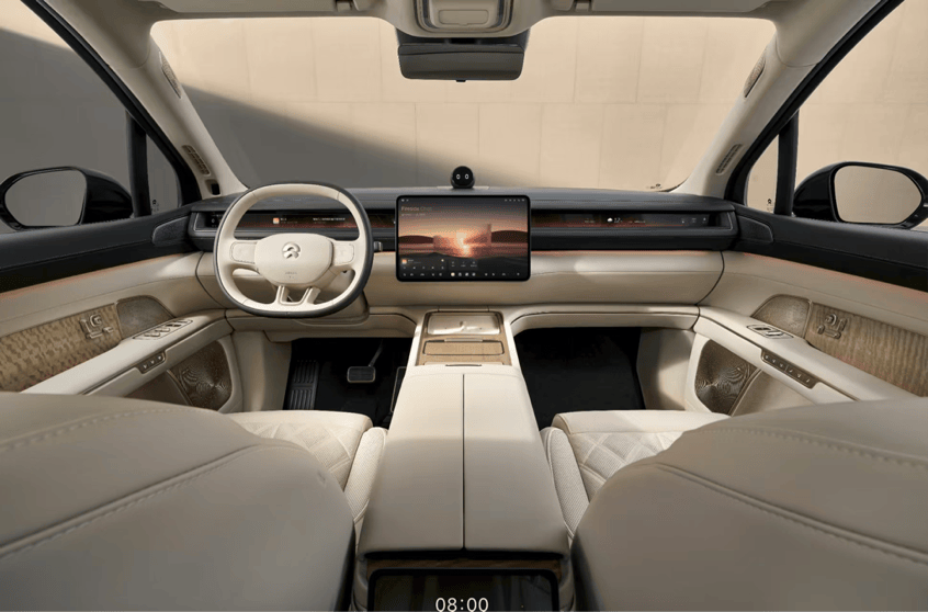 租电方案30.88万元起 蔚来全新es8正式开启预售