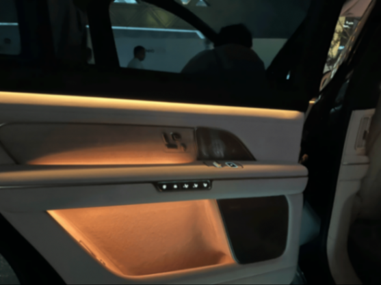 租电方案30.88万元起 蔚来全新es8正式开启预售