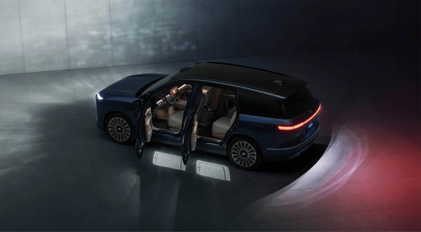 租电方案30.88万元起 蔚来全新es8正式开启预售