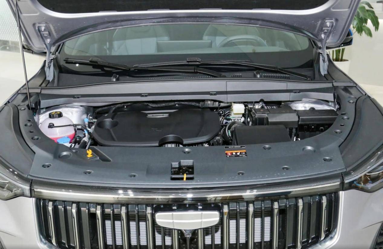 2026款吉利博越,价格7万多,1.5t 7dct,四出排气