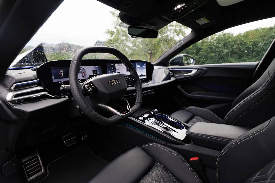 合资2.0“上奥迪”双子星,正刷新豪华品牌的上限