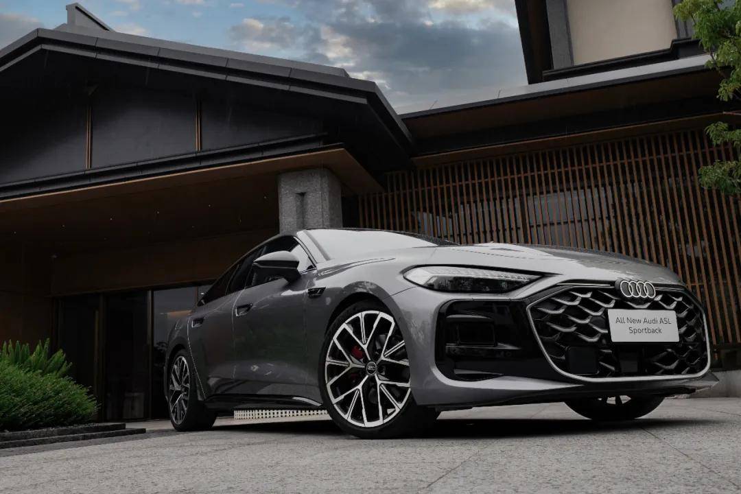 合资2.0“上奥迪”双子星,正刷新豪华品牌的上限