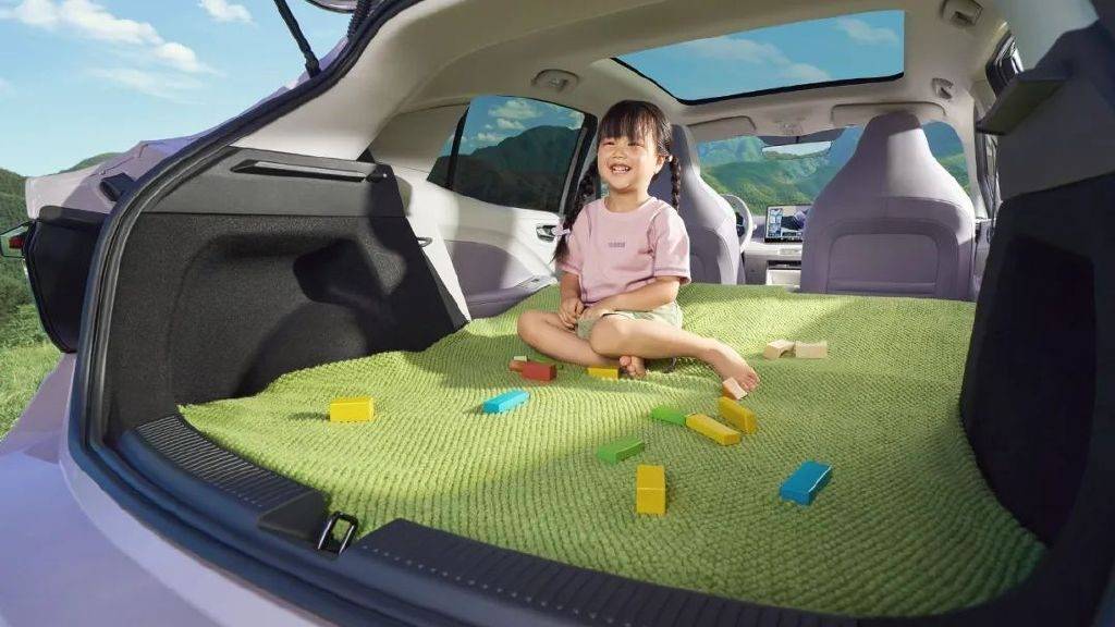 10万内预算别乱花,极狐t1和全新mg4该怎么选?