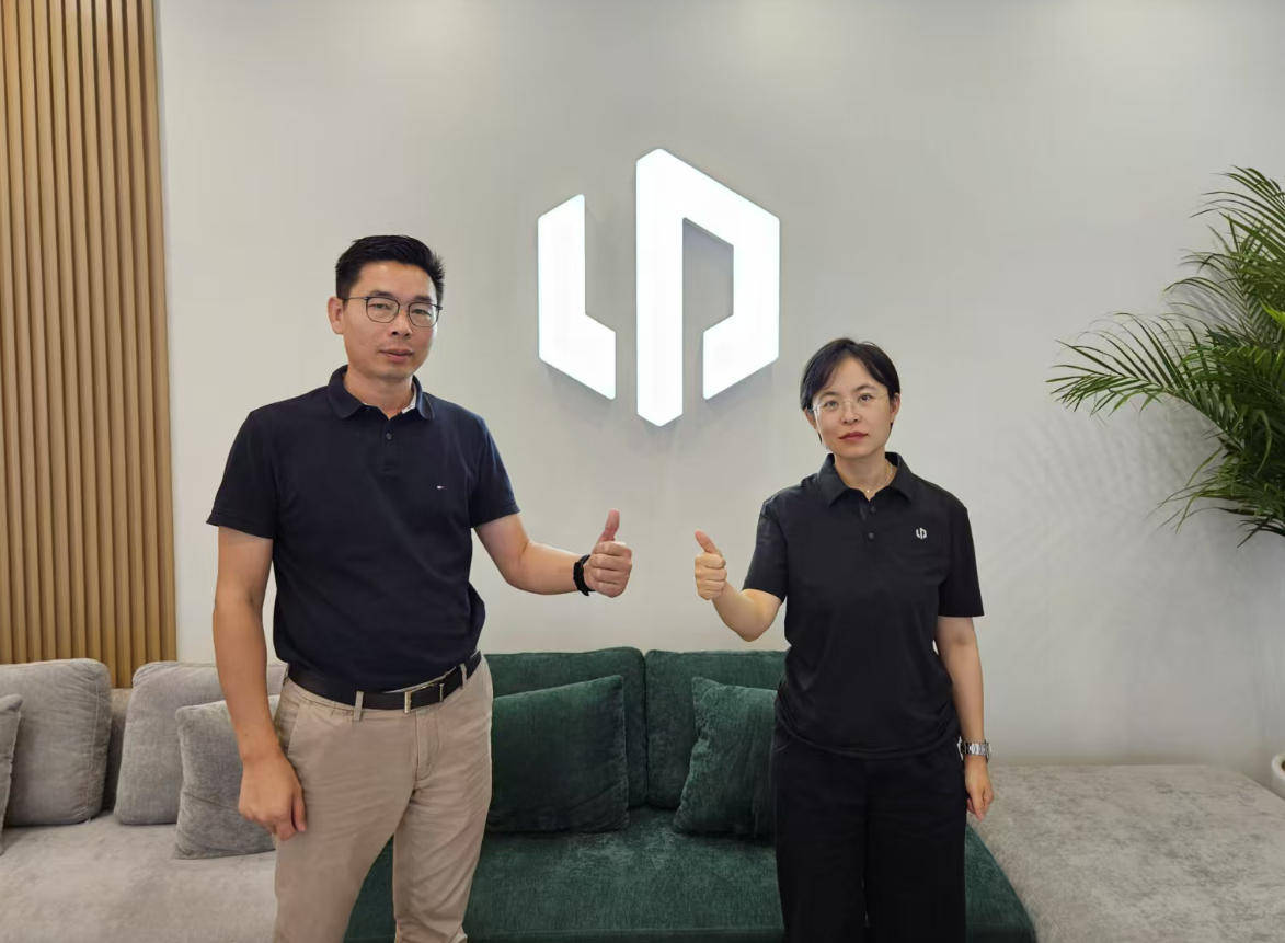 零跑周颖:做全球品牌没有捷径