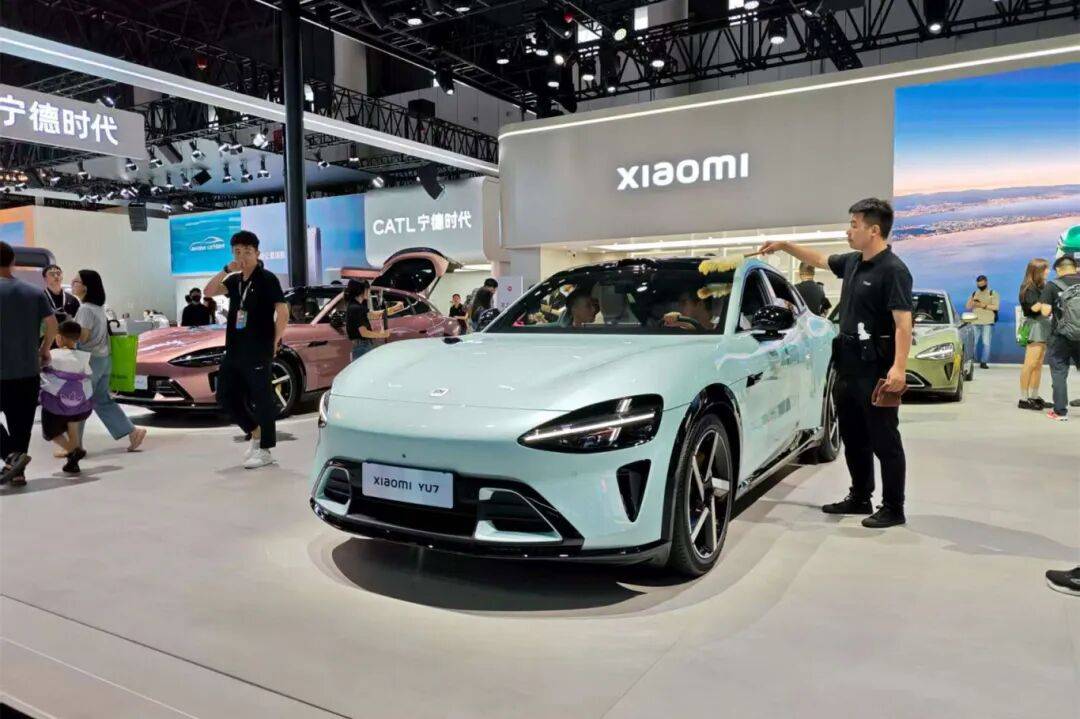 中国车市蕴藏的潜力还足够让一家从未涉足汽车领域的新兴企业,以门外汉的角色大杀四方