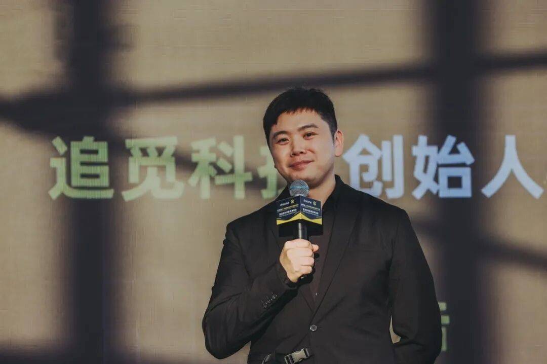 中国车市蕴藏的潜力还足够让一家从未涉足汽车领域的新兴企业,以门外汉的角色大杀四方