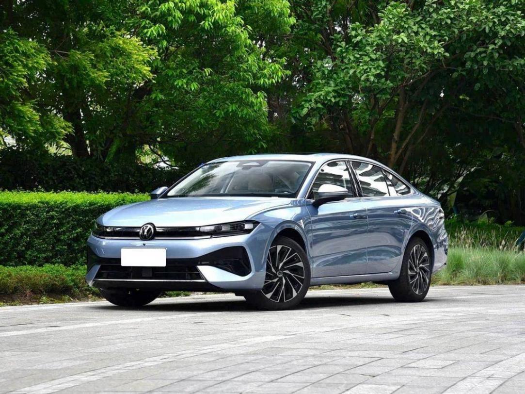 全新一代速腾l 9月9日上市!设计大变,轴距加长,尾标带新字母