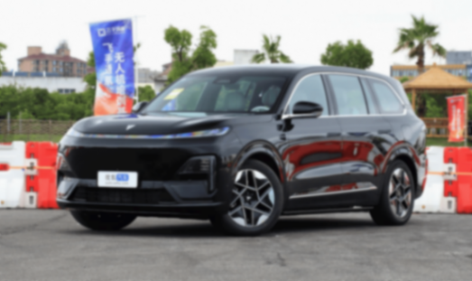 官方指导价23.99万元起 新款深蓝s09正式上市