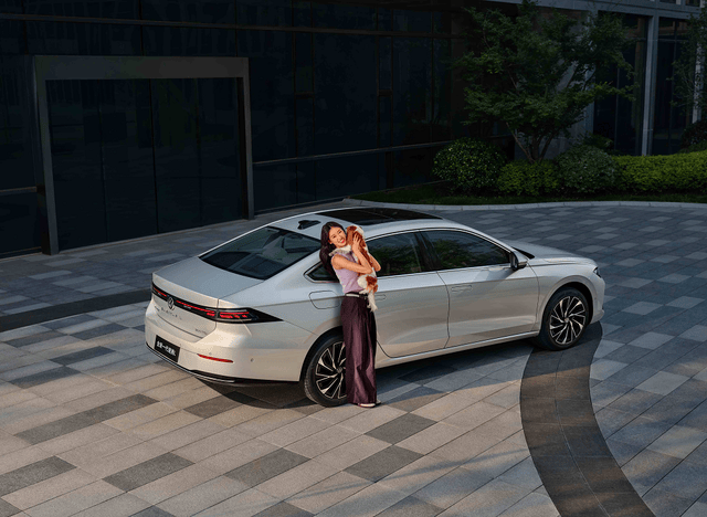 “油电同智”战略下的关键落子:全新速腾l如何杀出智驾重围?