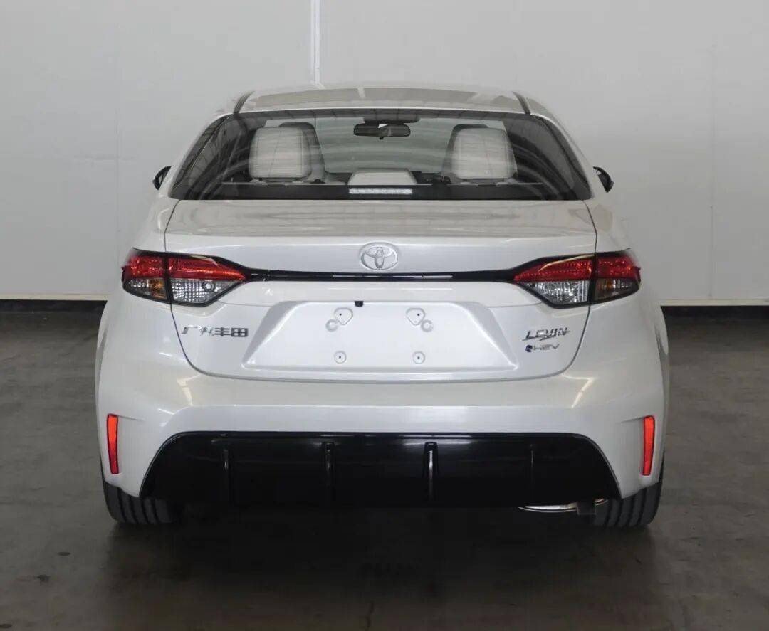 马路三大妈迎来中期改款,网友:卡罗拉像凯美瑞,轩逸像天籁!