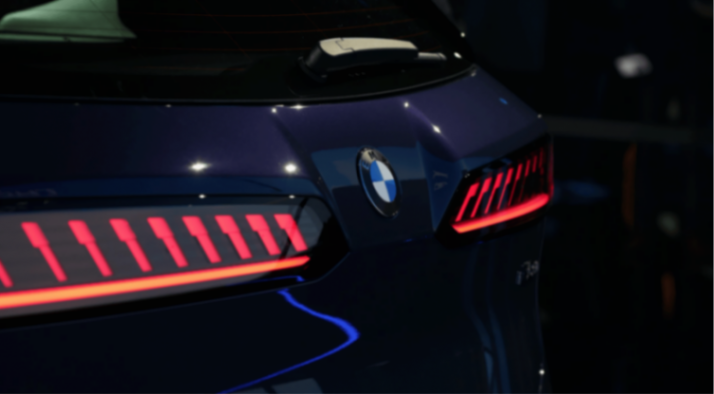 28年来首次!宝马更换实体车标,启用新车标