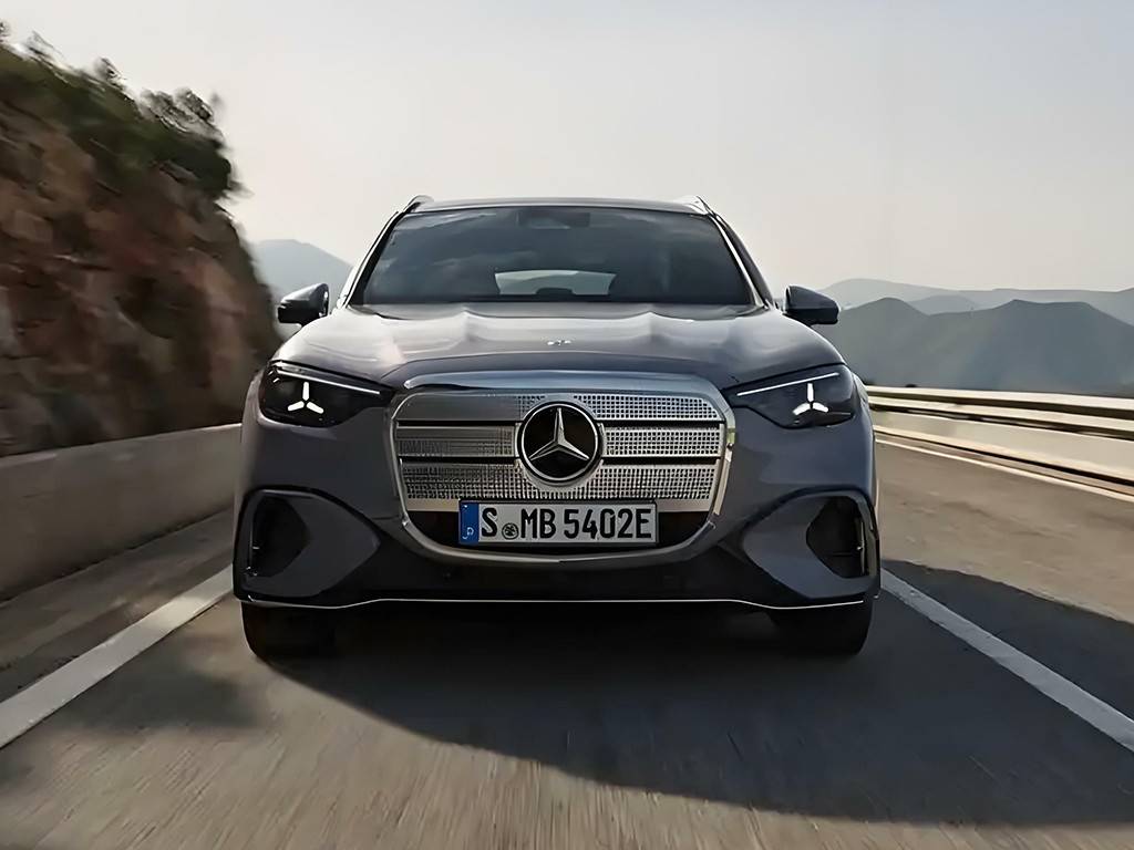 纯电版奔驰c级要来了!800v平台、续航750km,这造型能好卖?