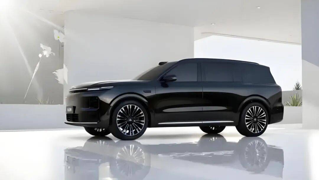 d系列旗舰曝光,零跑离全面“理想化”又进一步