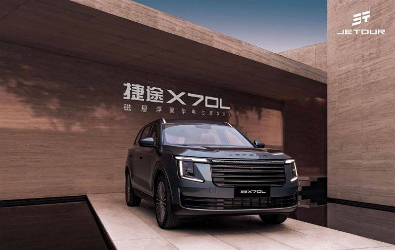 “金九月”新车大战升级 本周30余款来袭 是行业的狂欢还是焦虑?