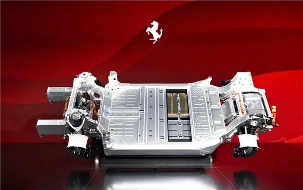 法拉利首款电动车核心技术公布：3万转4电机 总马力超1000匹