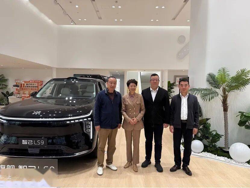 沈进军走访红旭集团,把脉汽车流通行业转型:机遇与挑战并存,协同破局是关键