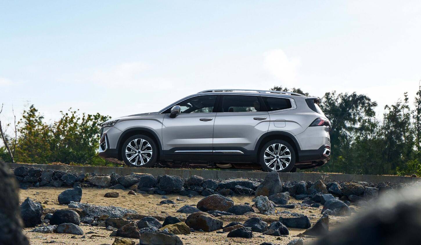 三种座椅布局 新款豪越l即将上市 2026款捷途x90 pro亮相 谁更香?